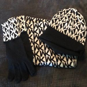 Michael Kors hat, gloves and scarf set black and white.